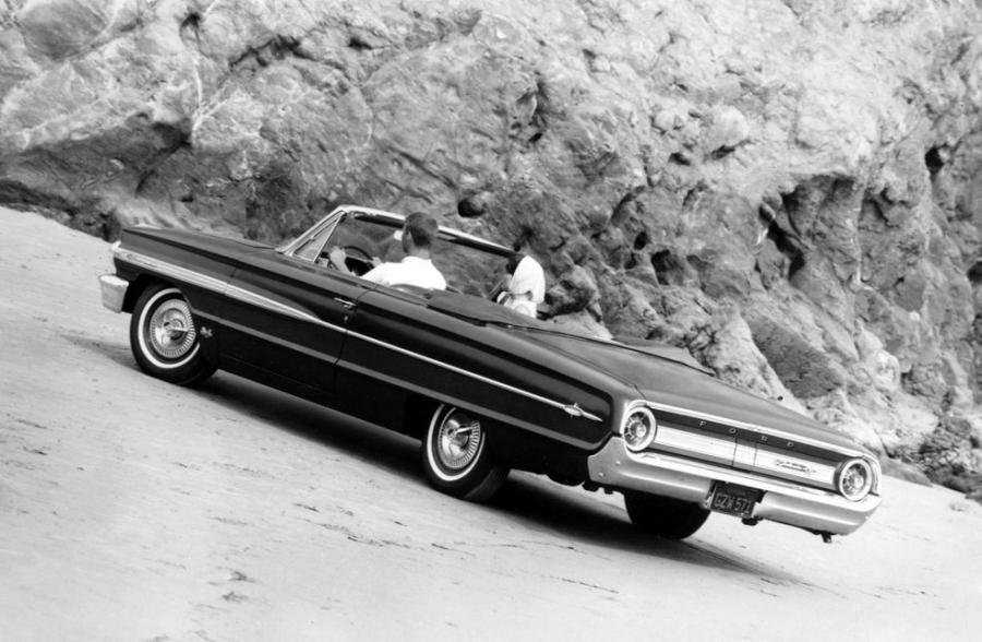  Ford Galaxie 500 XL Convertible (76A/65) 1964 года  (фото 23 из 28)
